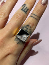 Load image into Gallery viewer, Yin Yang Onyx &amp; Diamond Chunky Ribbed Signet Ring
