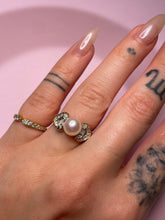 Load image into Gallery viewer, Double Heart Diamond Akoya Pink Pearl Ring
