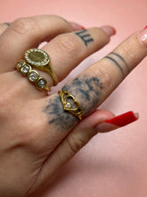 Load image into Gallery viewer, Ribbed Diamond Heart Ring
