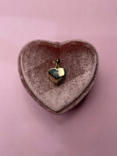 Load image into Gallery viewer, Sweetheart Pendant
