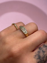 Load image into Gallery viewer, Vintage 6 Row Diamond Ring
