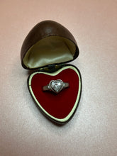 Load image into Gallery viewer, Crystal Heart Ring
