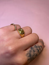 Load image into Gallery viewer, Diamond Square Signet Ring
