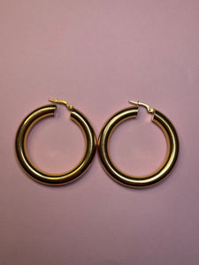 Chubby Medium Hoops