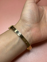 Load image into Gallery viewer, Love Bangle
