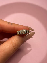 Load image into Gallery viewer, Vintage 6 Row Diamond Ring
