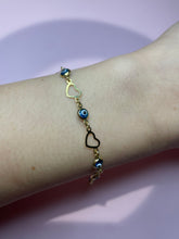 Load image into Gallery viewer, Evil Eye Heart Station Bracelet
