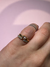 Load image into Gallery viewer, Oval Pink Spinel Baby Bezel Band
