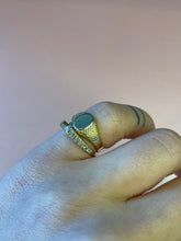 Load image into Gallery viewer, Snake Detailed Oval Signet Ring
