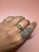 Load image into Gallery viewer, Emerald Chubby Round Signet
