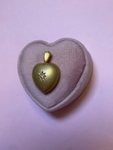 Load image into Gallery viewer, Satin Puffy Heart Starset Diamond Pendant
