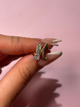 Load image into Gallery viewer, Diamond Initial M Ring
