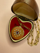 Load image into Gallery viewer, UNIVERSAL HEART PENDANT
