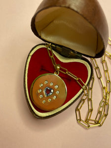 UNIVERSAL HEART PENDANT