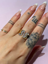Load image into Gallery viewer, Chunky Vintage Diamond N Ring
