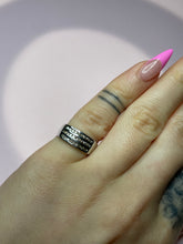 Load image into Gallery viewer, WG Triple Diamond Row Band
