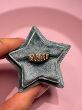 Load image into Gallery viewer, Vintage 6 Row Diamond Ring
