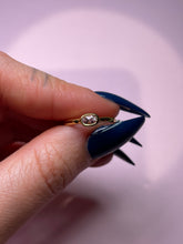 Load image into Gallery viewer, Oval Pink Spinel Baby Bezel Band
