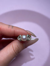 Load image into Gallery viewer, Double Heart Diamond Akoya Pink Pearl Ring
