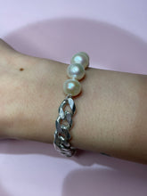 Load image into Gallery viewer, Chunky Sterling Silver Curb Freshwater Pearl Half &amp; Half
