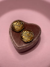 Load image into Gallery viewer, Jumbo Sea Shell Studs
