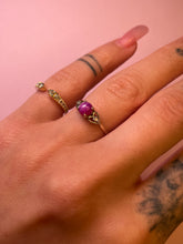 Load image into Gallery viewer, Hot Pink Star Sapphire Cabochon Double Diamond Heart Ring
