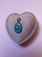 Load image into Gallery viewer, Blue Enamel Pearl Rosecut Starburst Pendant
