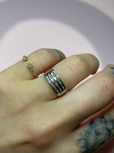 Load image into Gallery viewer, WG Triple Diamond Row Band
