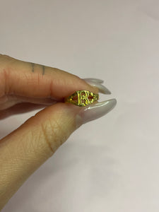 Initial R Ring