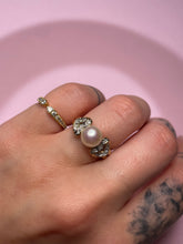 Load image into Gallery viewer, Double Heart Diamond Akoya Pink Pearl Ring
