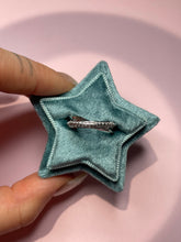 Load image into Gallery viewer, Diamond Wrap Knife Edge Band
