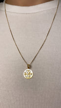 Load image into Gallery viewer, 22K Multi Flower Pendant
