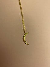 Load image into Gallery viewer, Crescent Moon Necklace
