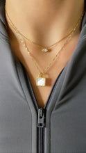 Load image into Gallery viewer, Mother of Pearl Lock Pendant
