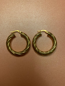 Medium Thick Twist Hoops