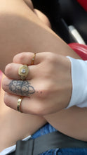 Load image into Gallery viewer, Solitaire Diamond Pinky Ring
