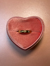 Load image into Gallery viewer, 3 Diamond Domed Band
