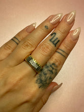 Load image into Gallery viewer, Ribbed Princess Cut Diamond
