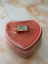 Load image into Gallery viewer, Abstract Diamond Ring
