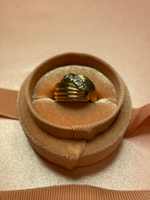 Load image into Gallery viewer, Chunky Ribbed Diamond Dome
