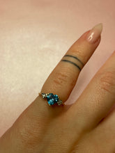 Load image into Gallery viewer, Blue Topaz Heart Ring
