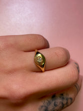 Load image into Gallery viewer, Pear Diamond Signet
