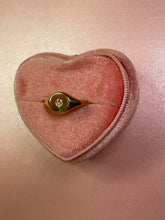 Load image into Gallery viewer, Pear Diamond Signet
