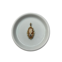 Load image into Gallery viewer, Cameo Girl
