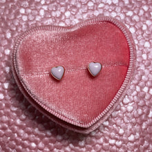 Load image into Gallery viewer, Lilac Hearts
