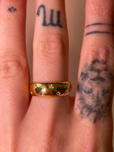 Load image into Gallery viewer, 7 Diamond Étoile Band
