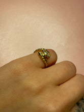 Load image into Gallery viewer, Ribbed Marquise Diamond
