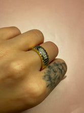 Load image into Gallery viewer, Ribbed Princess Cut Diamond
