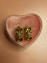 Load image into Gallery viewer, Diamond Link Hoops
