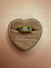 Load image into Gallery viewer, Ribbed Princess Cut Diamond
